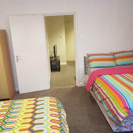 The Vip'S Apartman Newport Kültér fotó