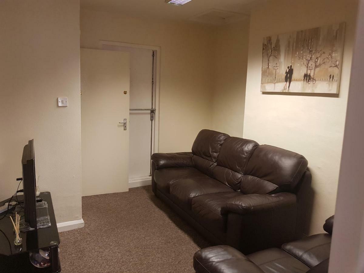 The Vip'S Apartman Newport Kültér fotó